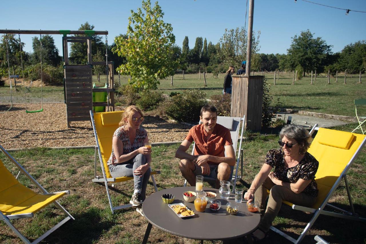 Bed and Breakfast Le Jardin Des 4 Saisons Ruaudin Zewnętrze zdjęcie